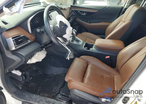 2022 Subaru Outback Touring z USA, uszkodzony, nr VIN 4S4BTGPD8N3201230